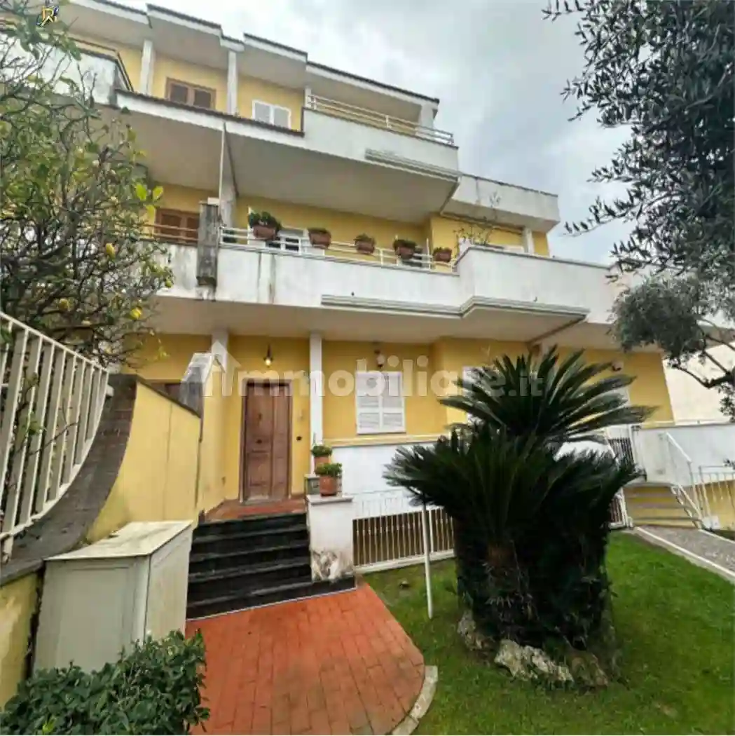 Villetta a schiera - foto 2
