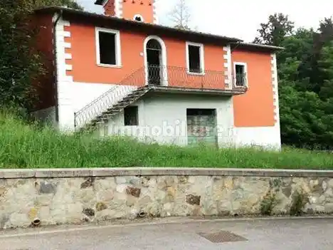 Villa in vendita a Arcidosso