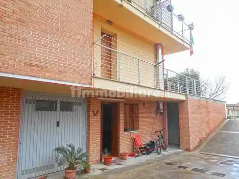 Appartamento in vendita a Buonconvento