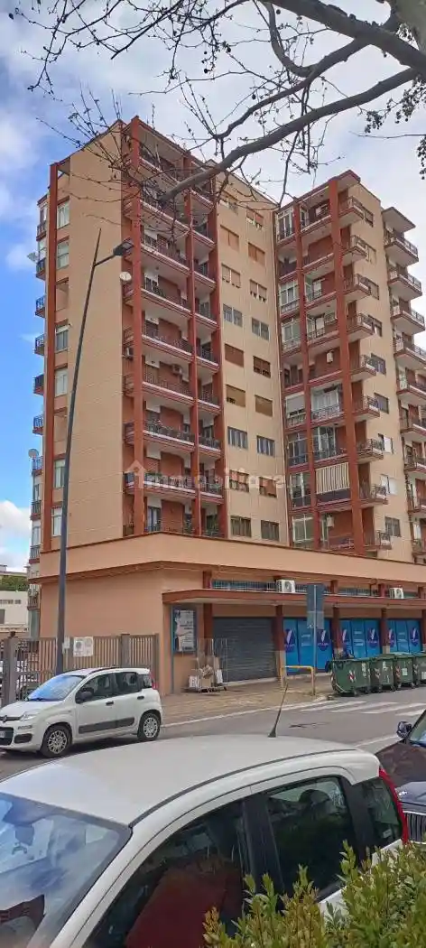 Appartamento in vendita a Taranto