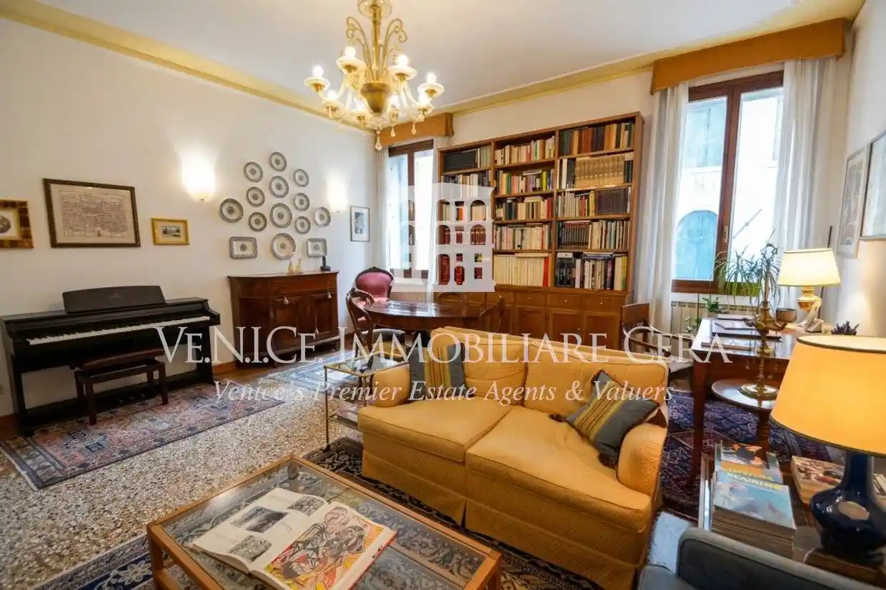 Appartamento in vendita a Venezia