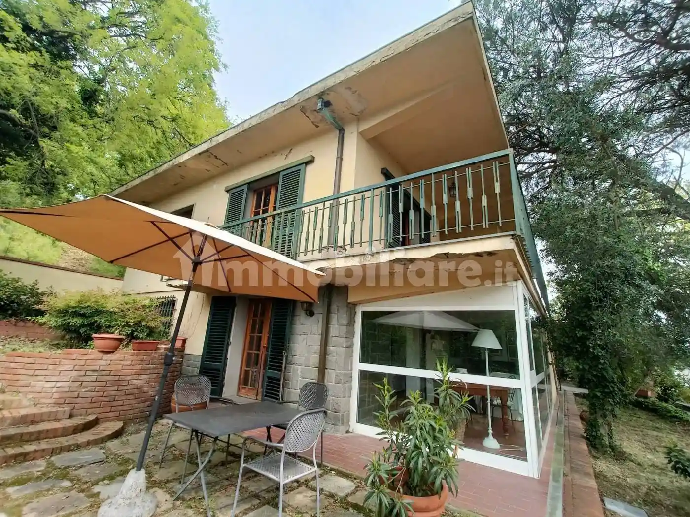 Villa in vendita a Montecatini-Terme