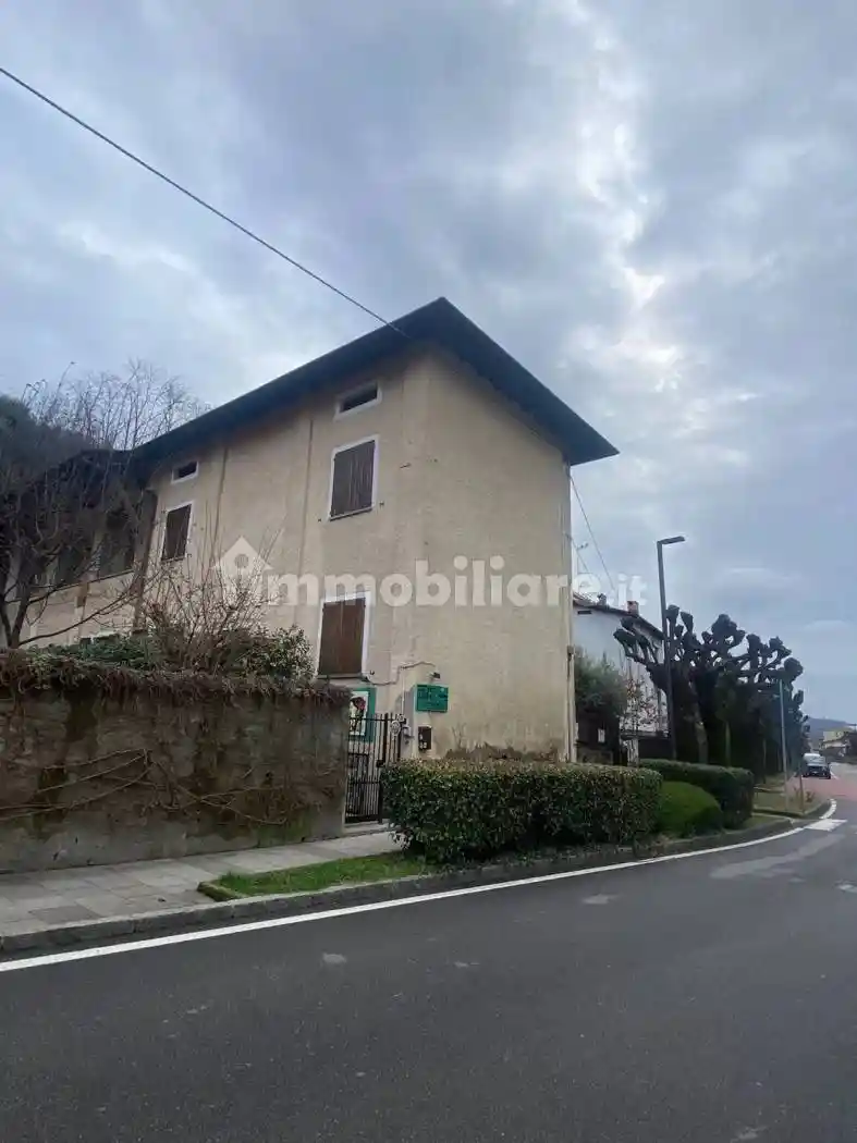 Appartamento in vendita a Trescore Balneario