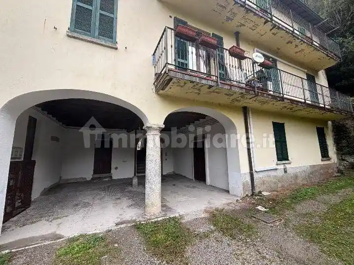 Appartamento in vendita a Asso