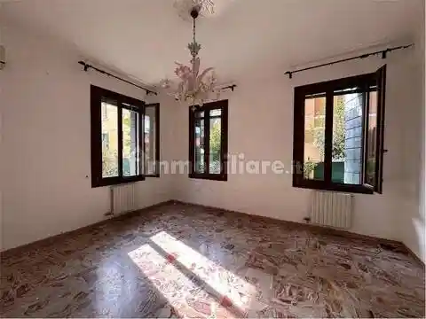 Appartamento in vendita a Venezia
