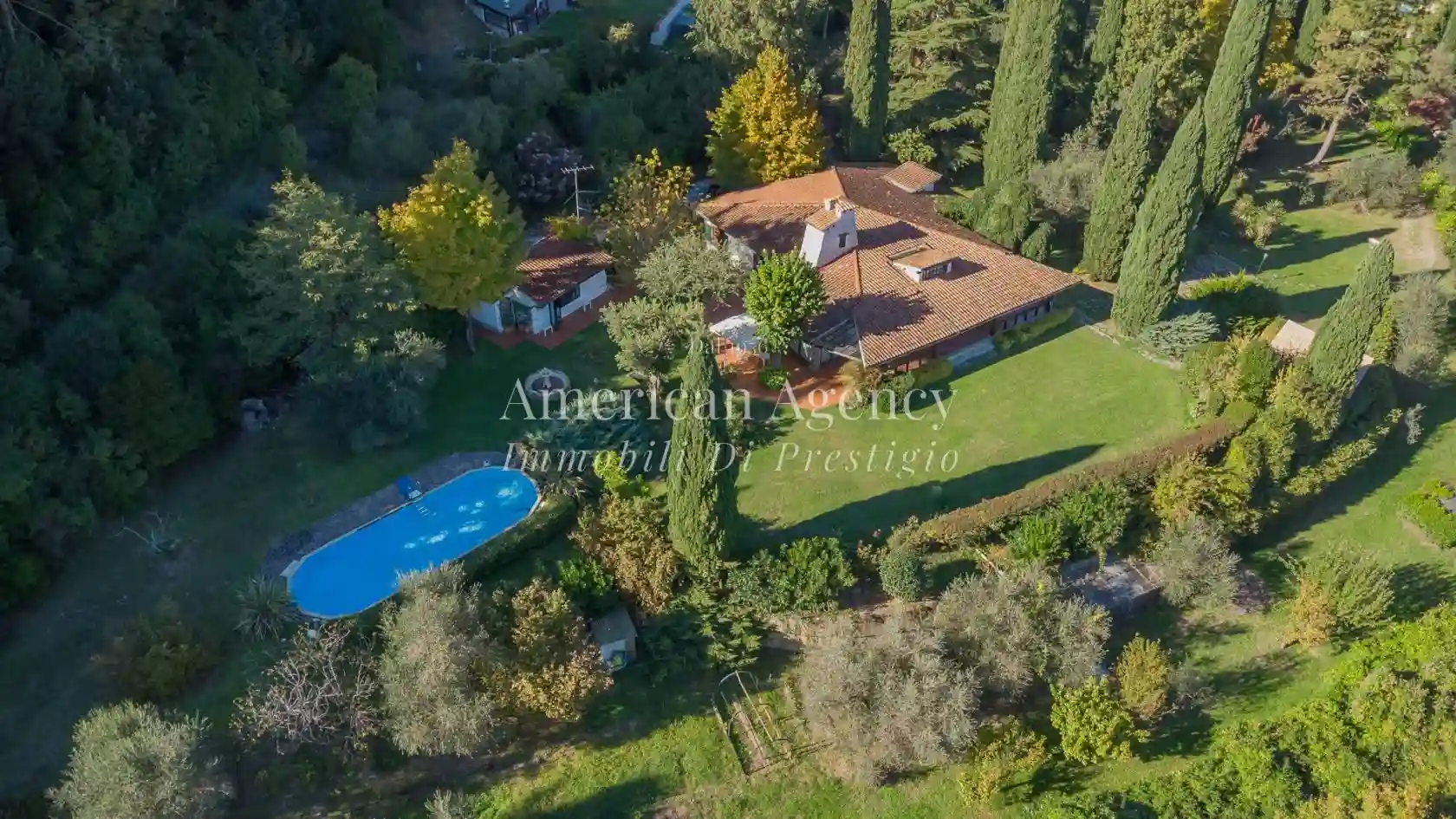 Villa - foto 2