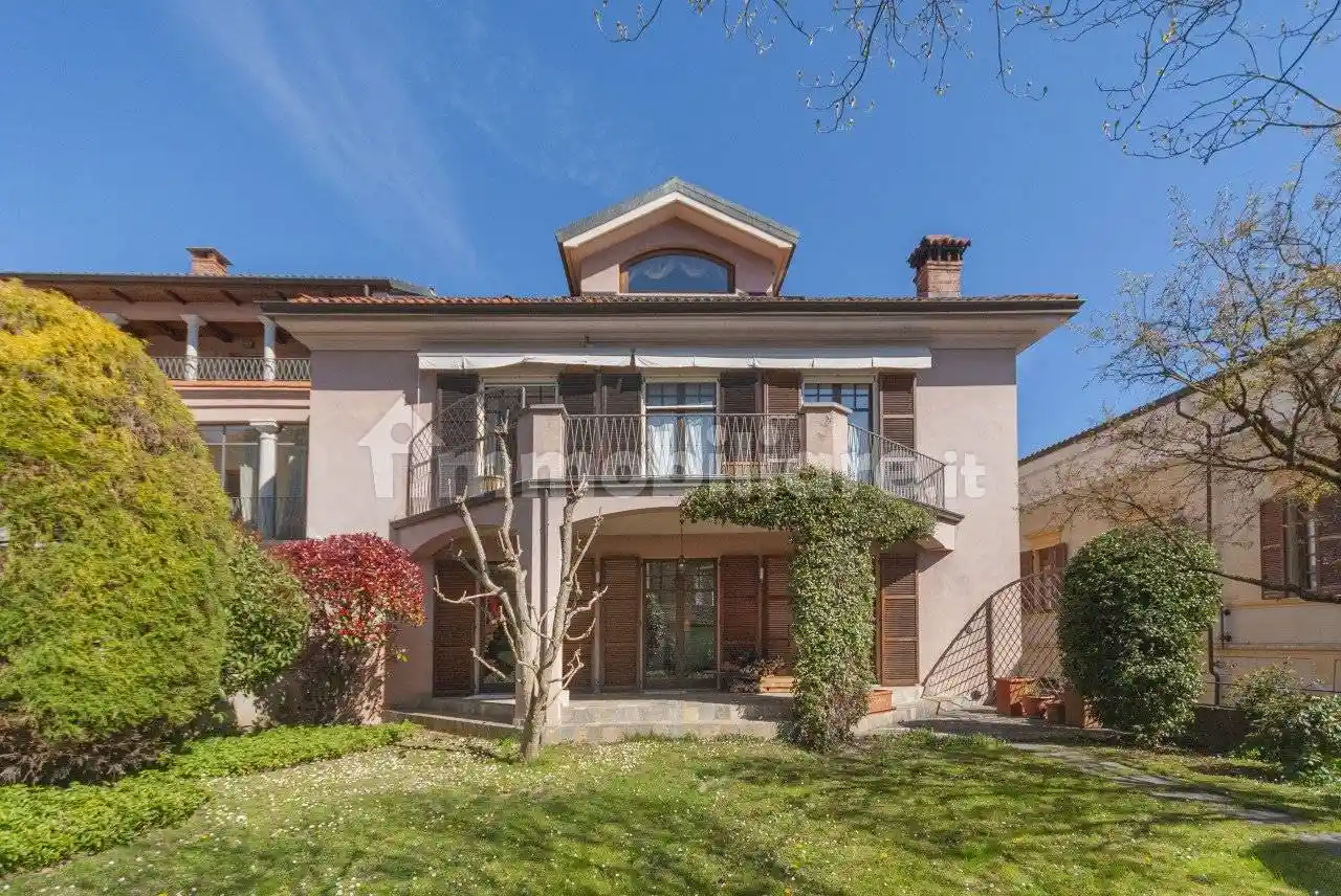 Villa in vendita a Grignasco