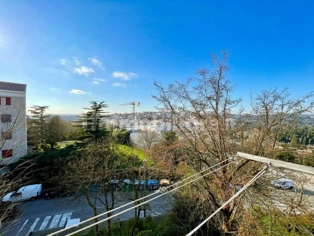 Appartamento in vendita a Trieste