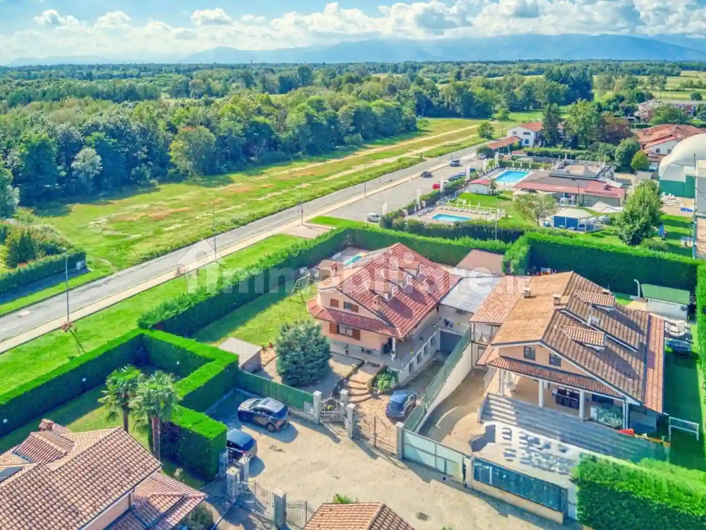 Villa - foto 2