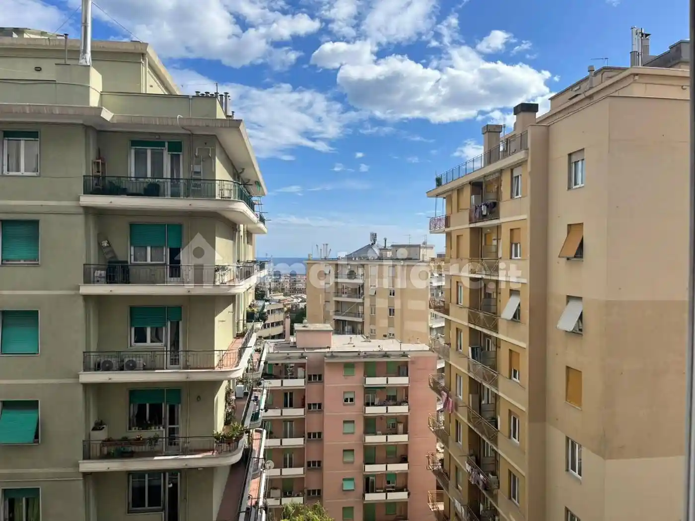 Appartamento in vendita a Genova
