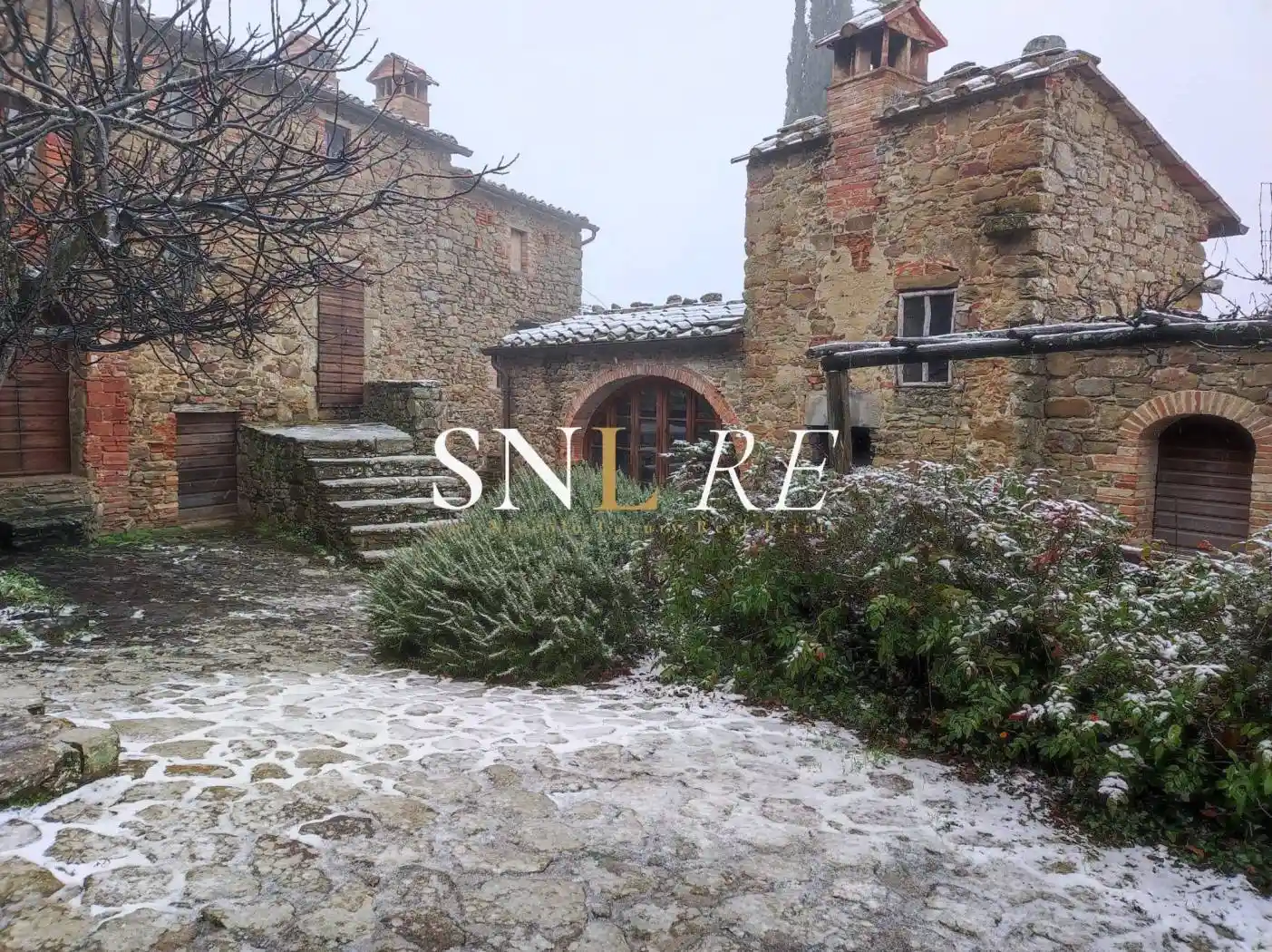 Casa indipendente in vendita a Bucine