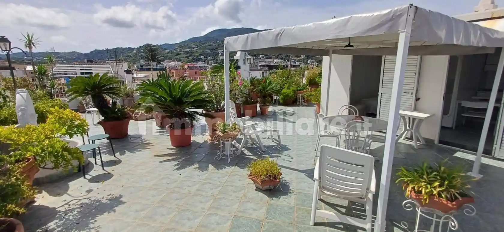 Appartamento in vendita a Ischia