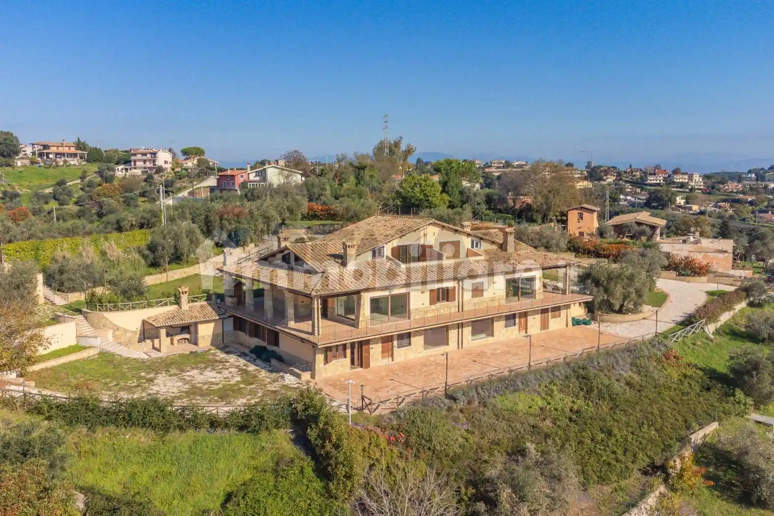 Villa in vendita a Castelnuovo di Porto