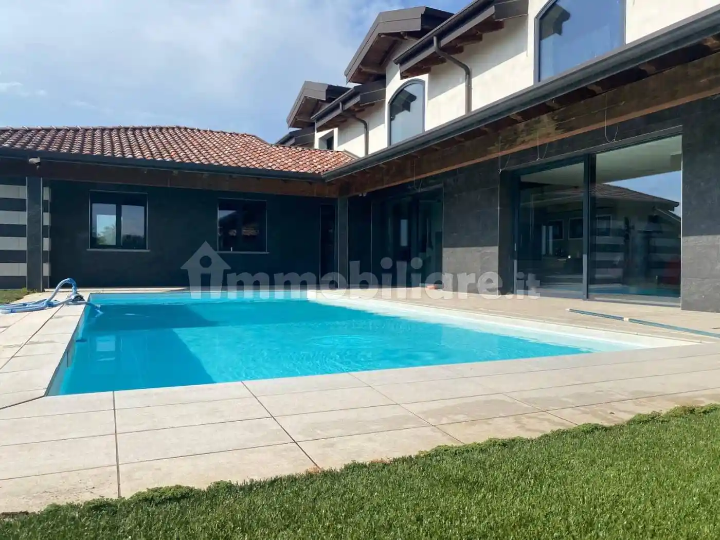 Villa in vendita a Certosa di Pavia