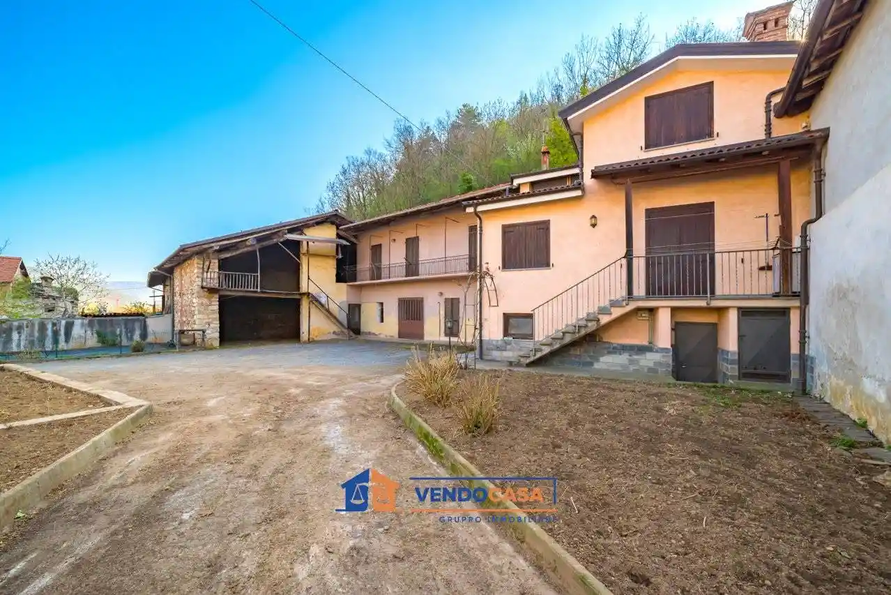 Villa in vendita a Caraglio