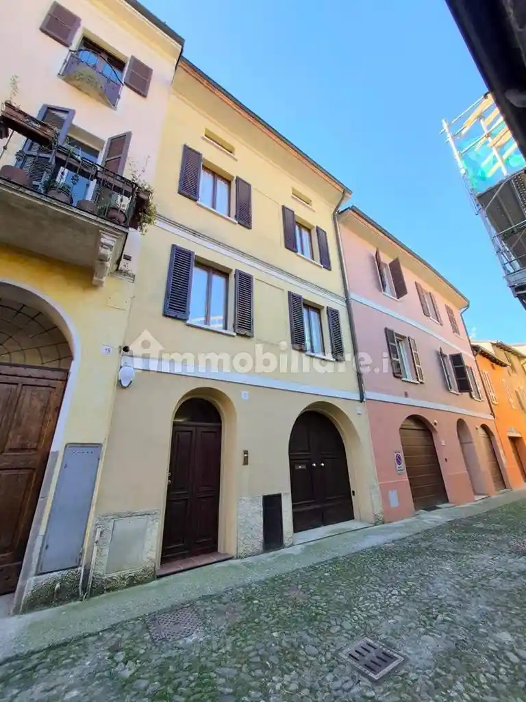 Casa indipendente in vendita a Cremona