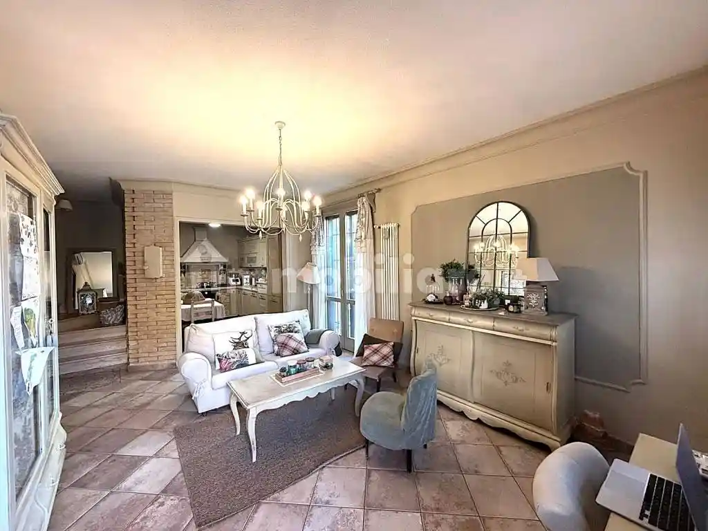 Villa in vendita a Finale Emilia