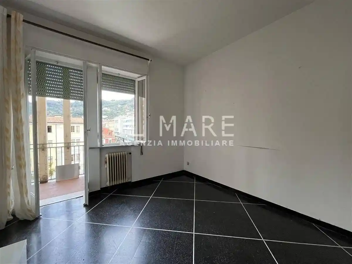 Appartamento in vendita a Massa
