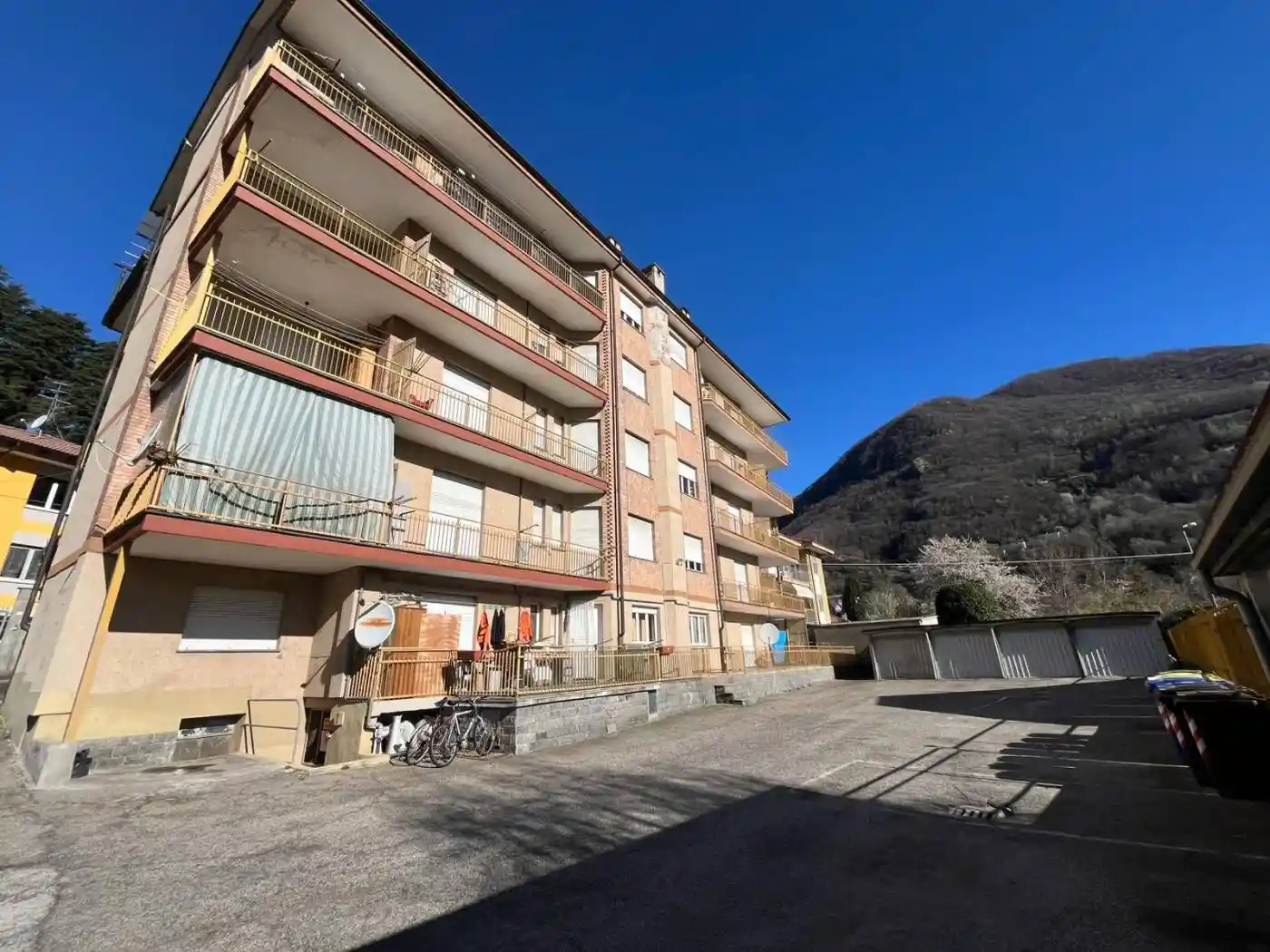 Appartamento in affitto a Pont-Canavese