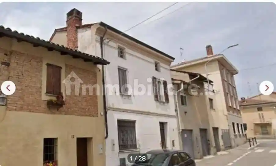 Casa indipendente in vendita a Breme