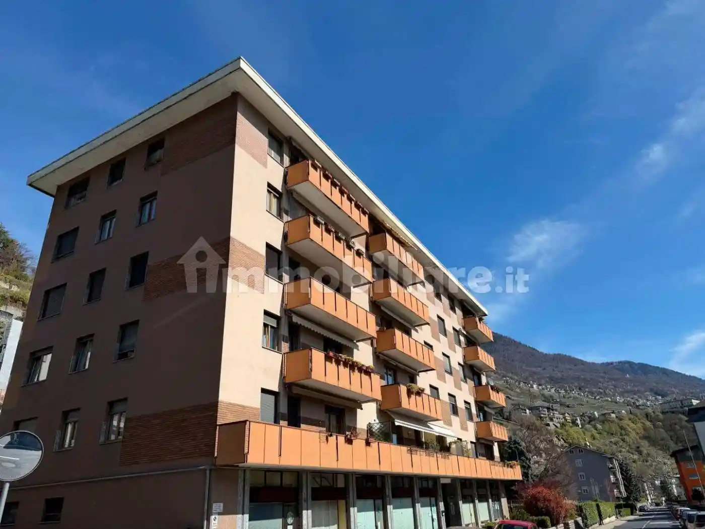 Appartamento in vendita a Sondrio