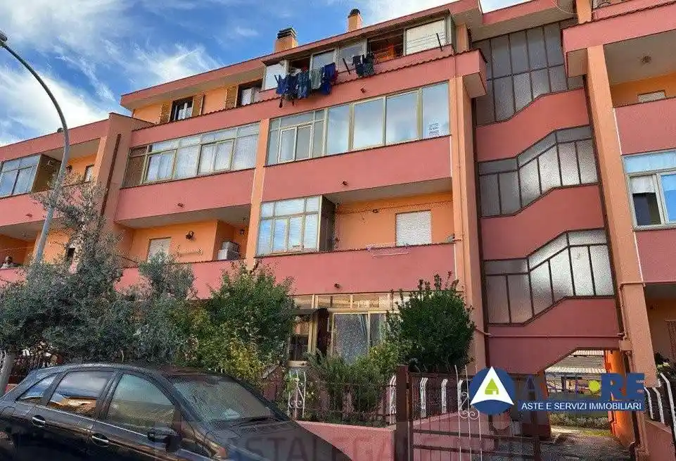 Appartamento in vendita a Capranica