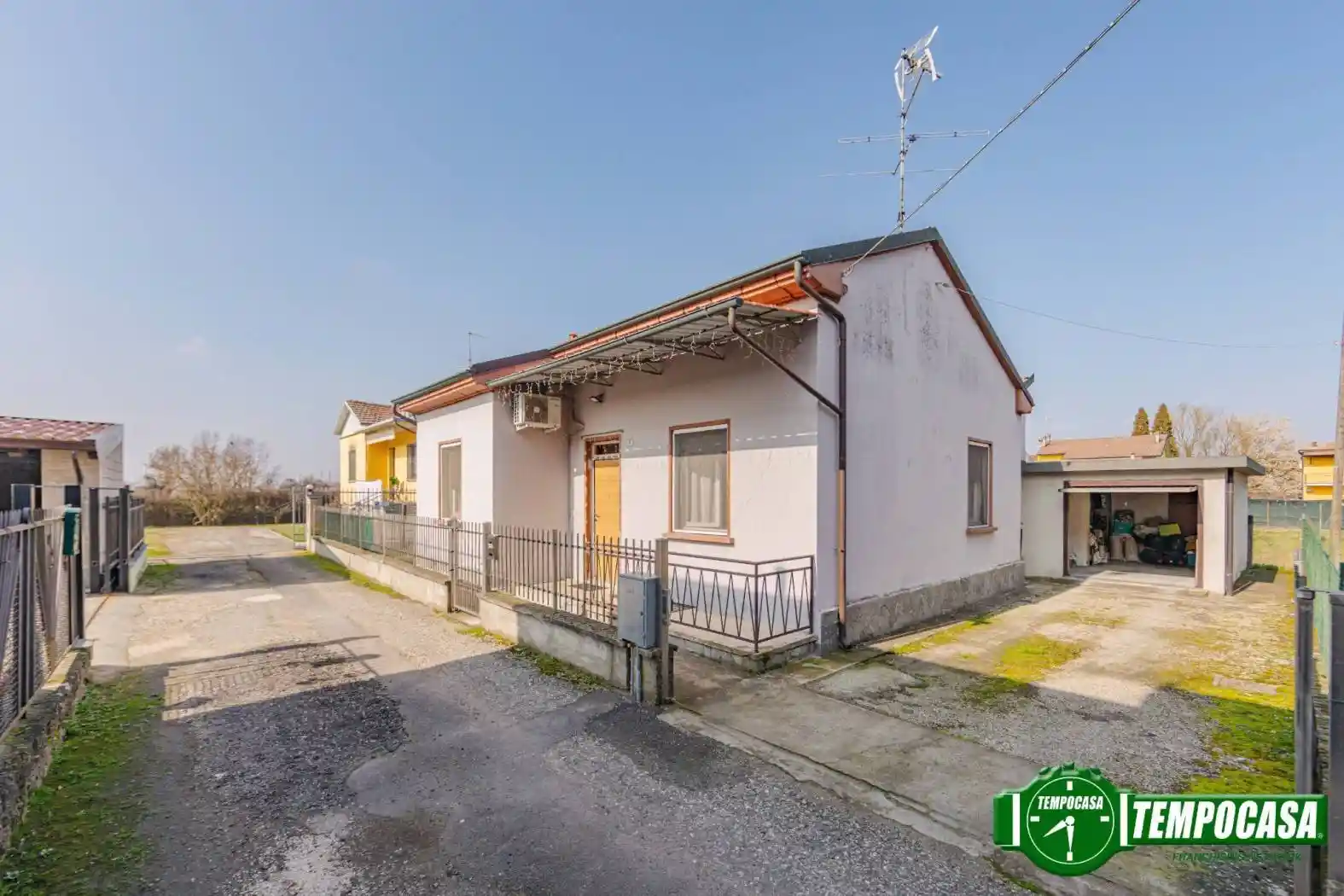 Villa in vendita a Castelletto di Branduzzo