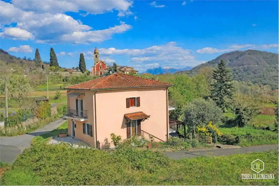 Casa indipendente in vendita a Tresana