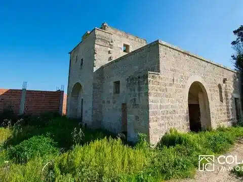 Rustico - Casale in vendita a Cutrofiano