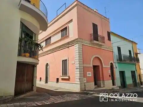Villa in vendita a Matino