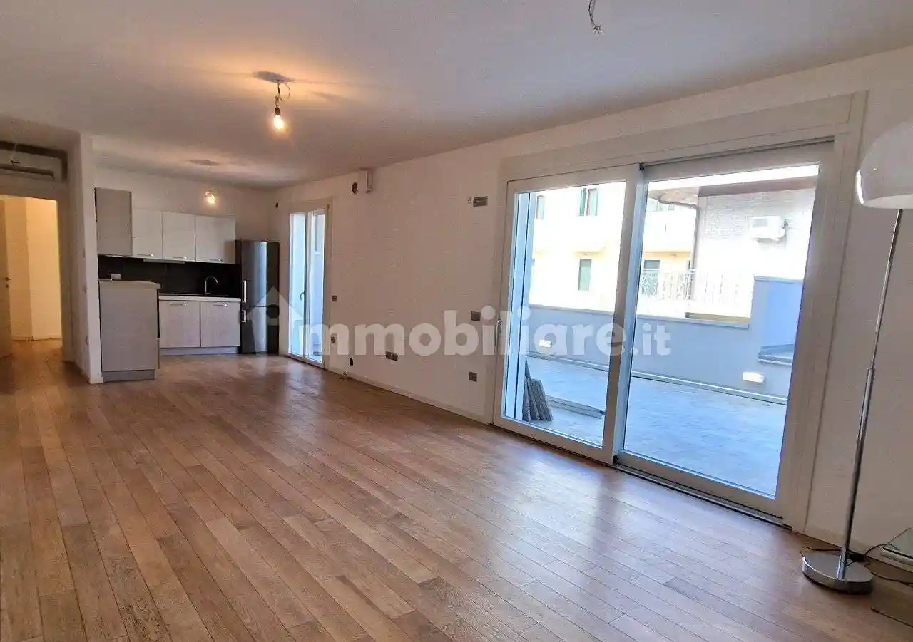Appartamento in vendita a Cadoneghe