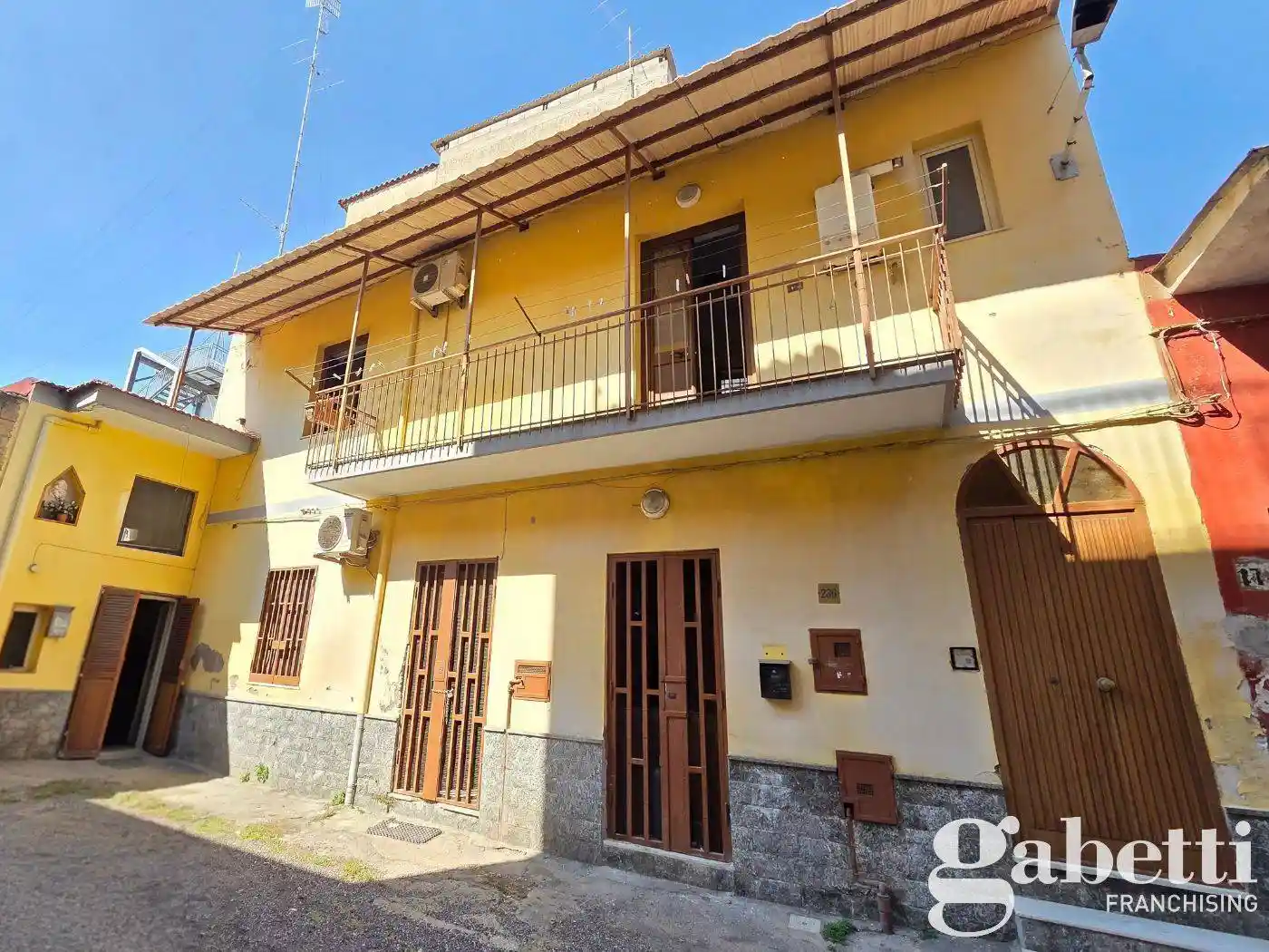 Palazzo - Edificio in vendita a Pomigliano d'Arco
