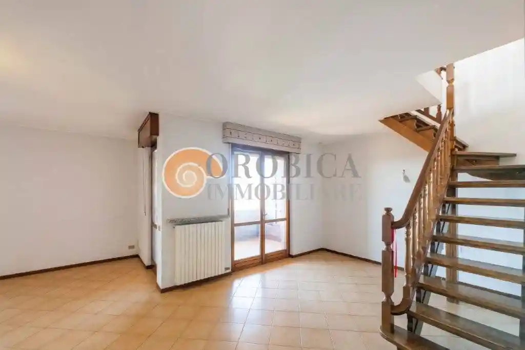 Appartamento in vendita a Sorisole