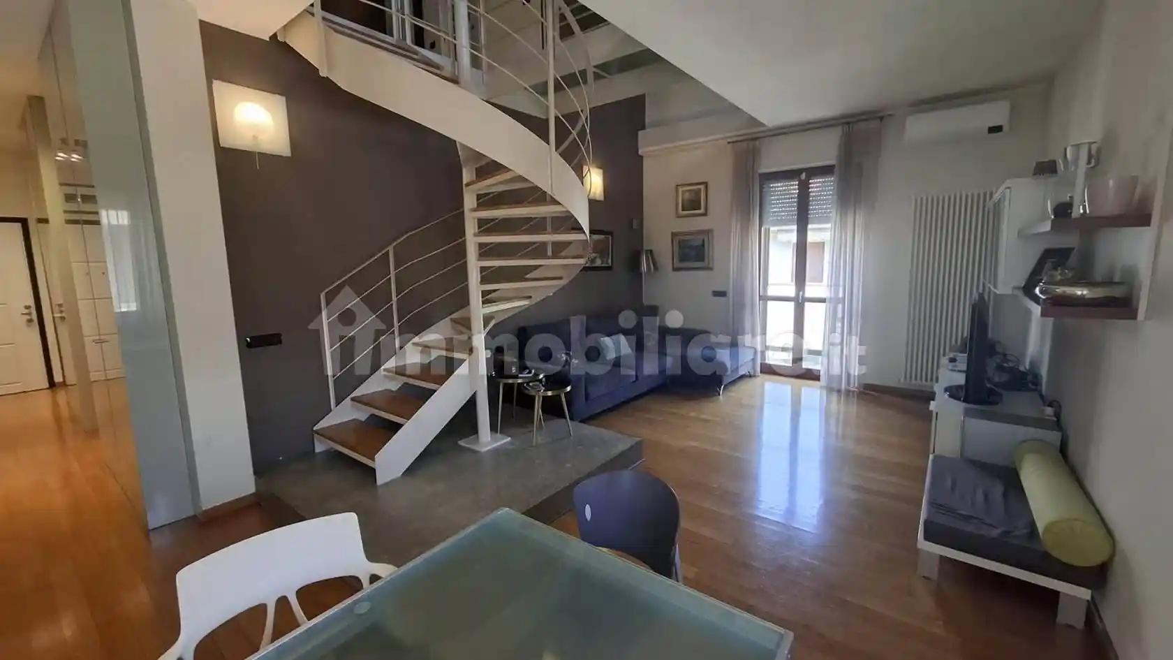 Appartamento in vendita a Piacenza