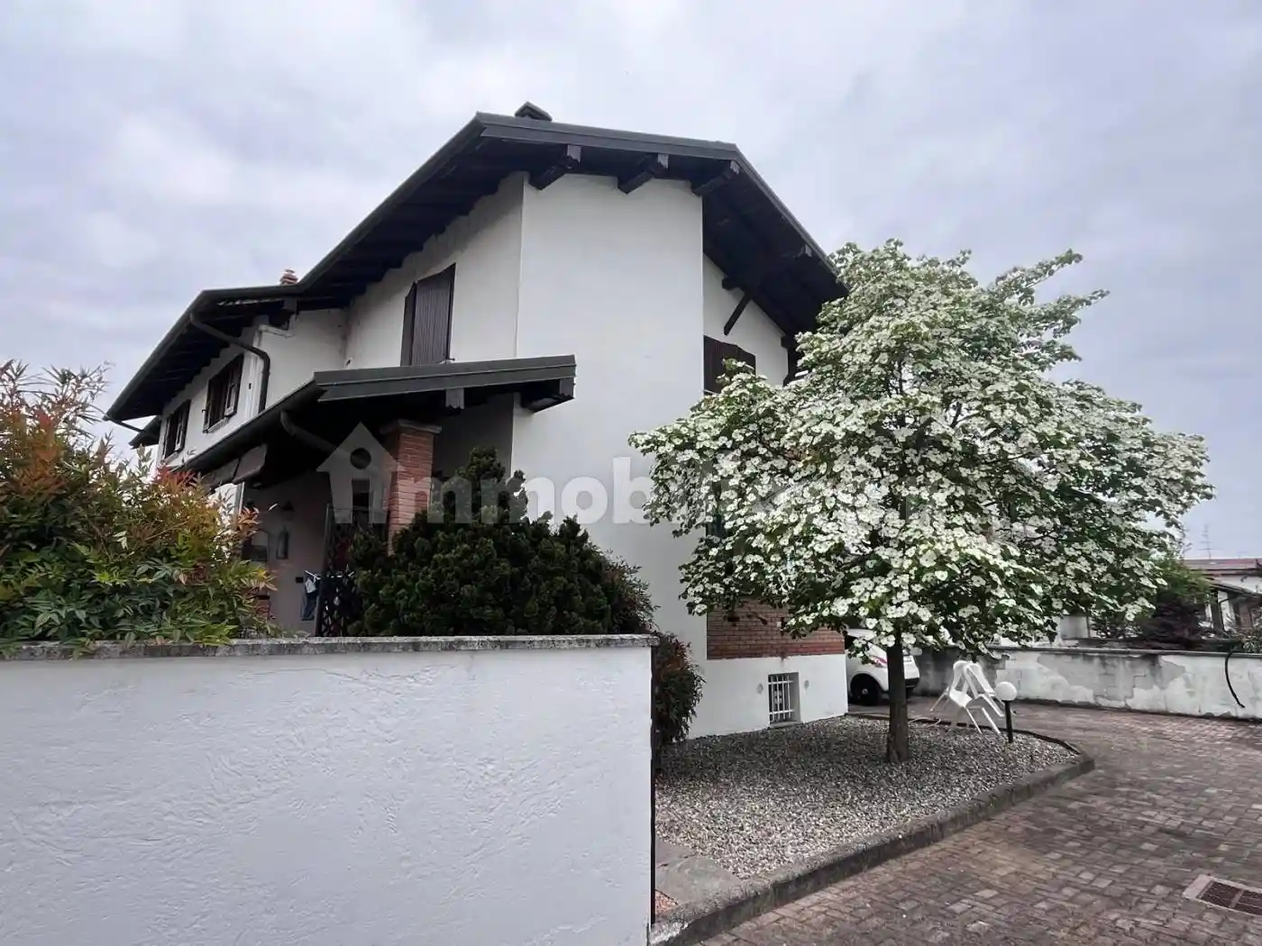 Villa in vendita a Cameri