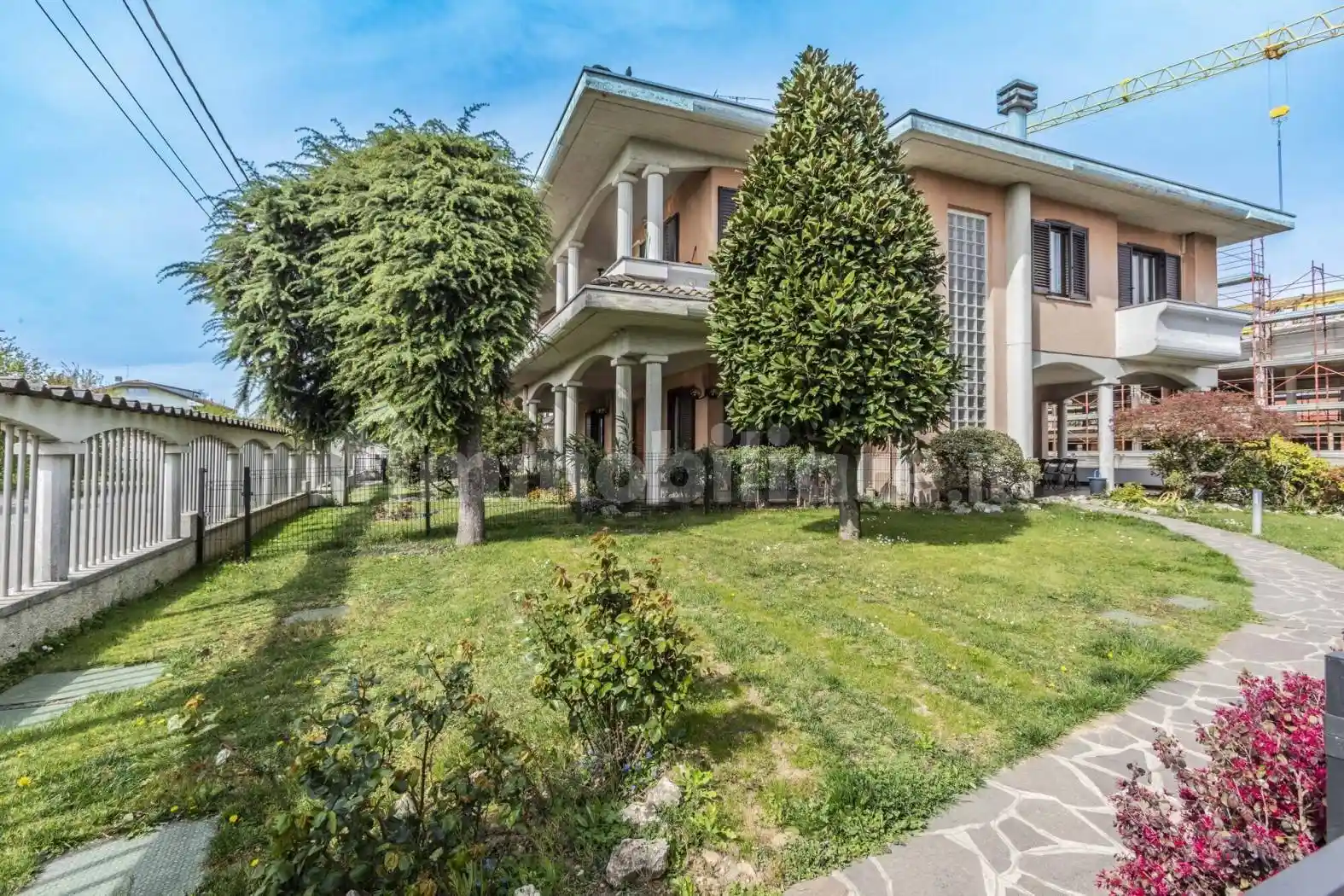 Villa in vendita a Uboldo