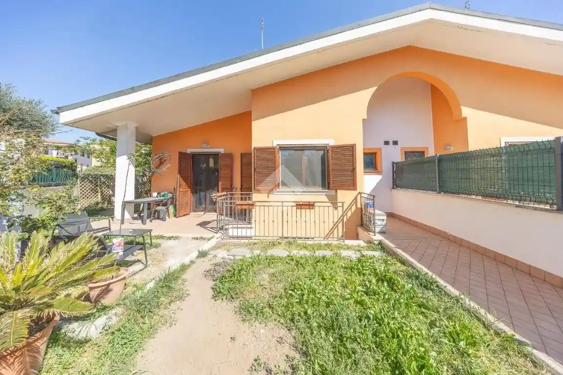 Villa in vendita a Roma