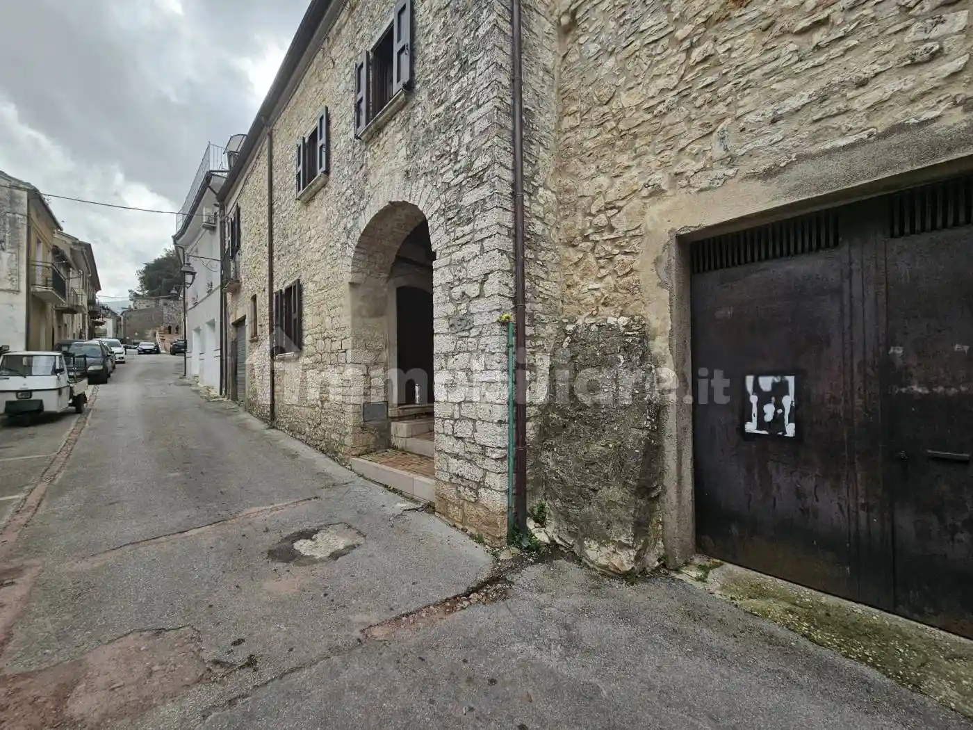 Casa indipendente in vendita a Monteroduni