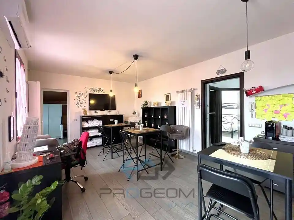 Casa indipendente in vendita a Pisa