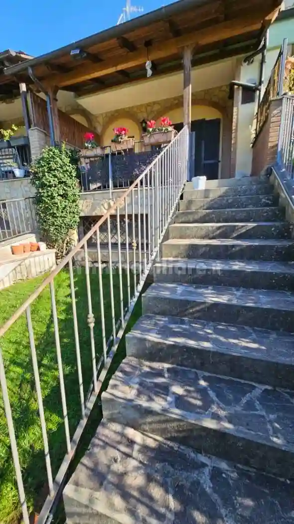 Villetta a schiera - foto 2