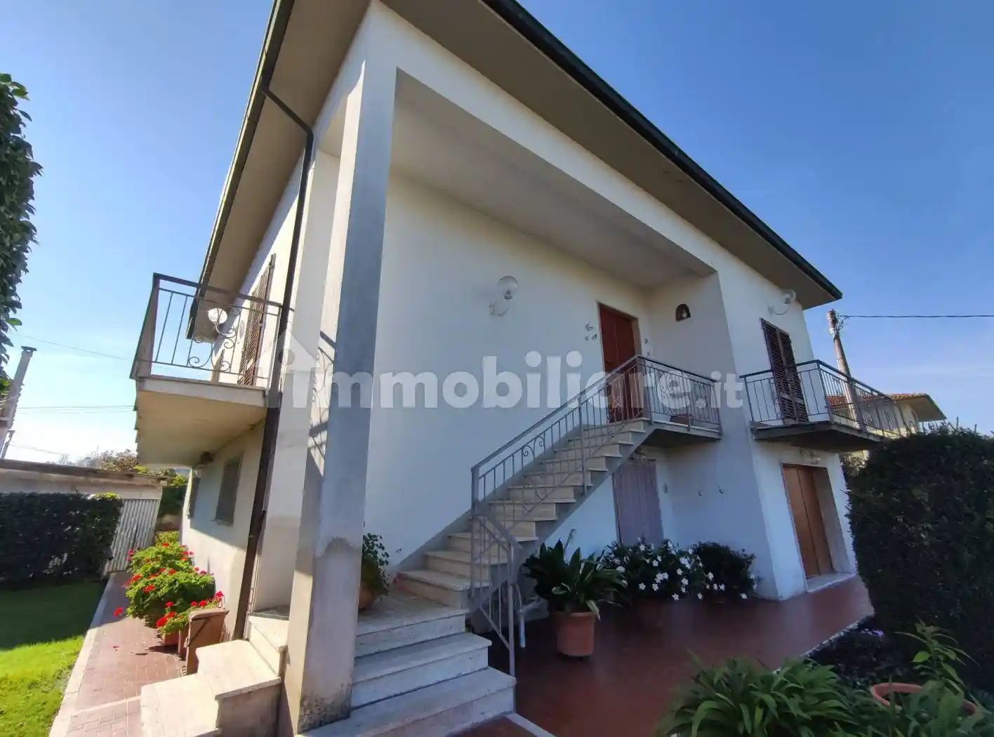 Villa in vendita a Montecarlo