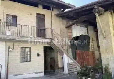 Appartamento in vendita a Castel Rozzone