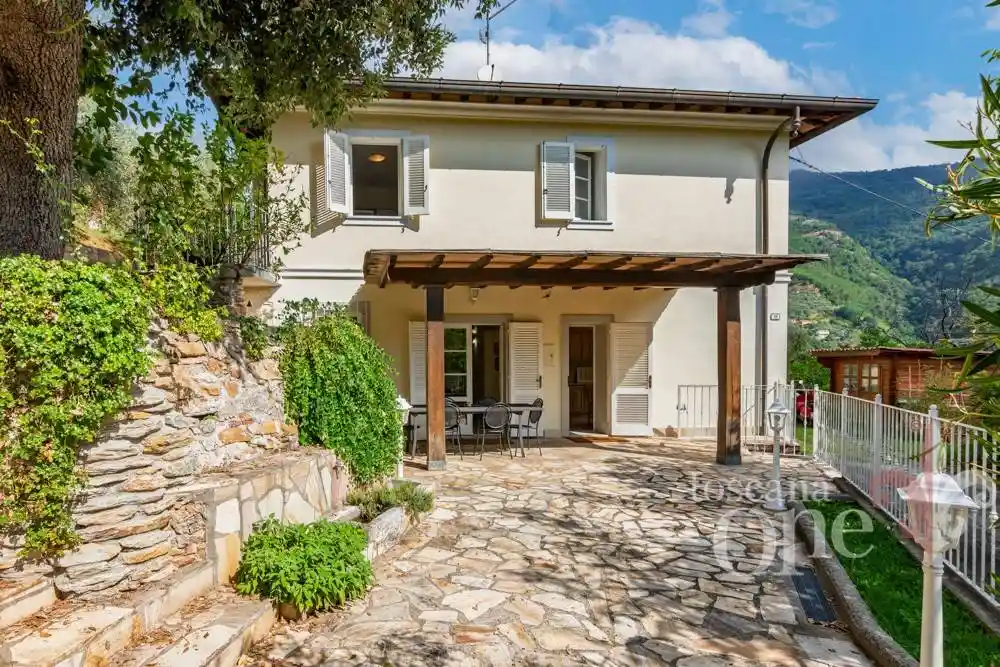 Villetta a schiera in vendita a Pietrasanta