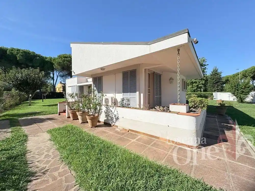 Villa in vendita a Pontedera