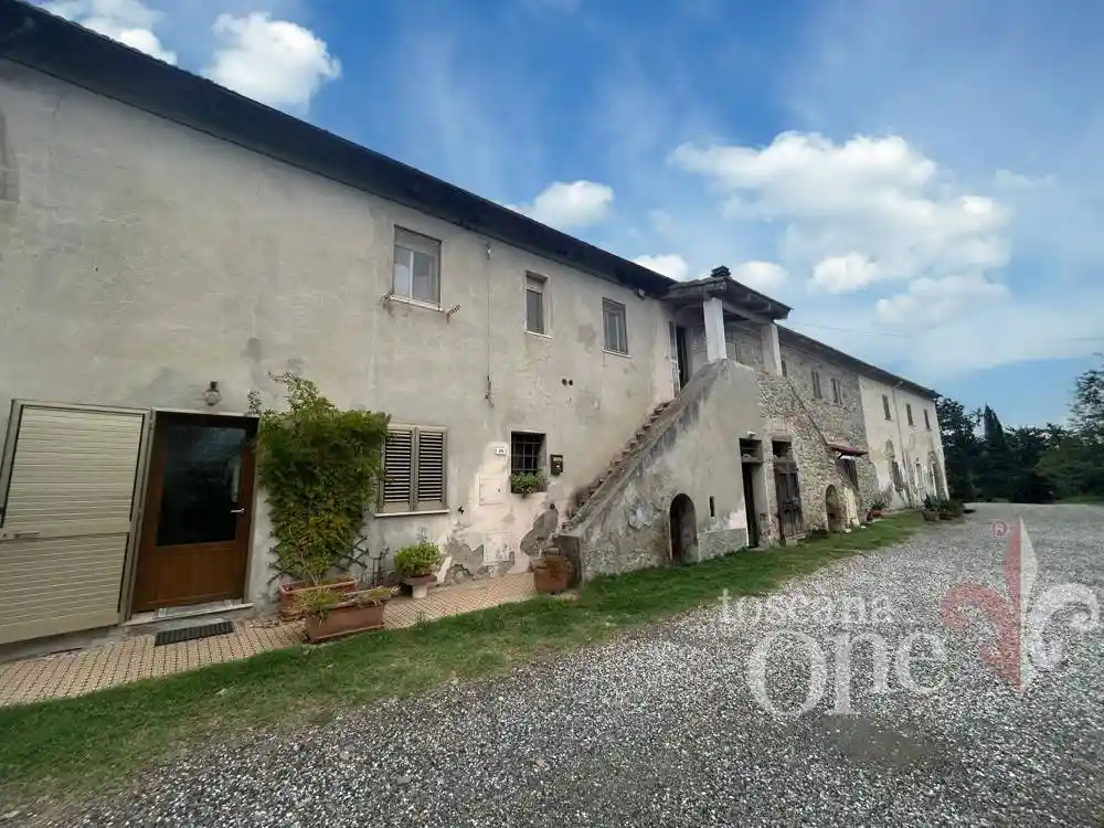 Appartamento in vendita a Montecatini Val di Cecina