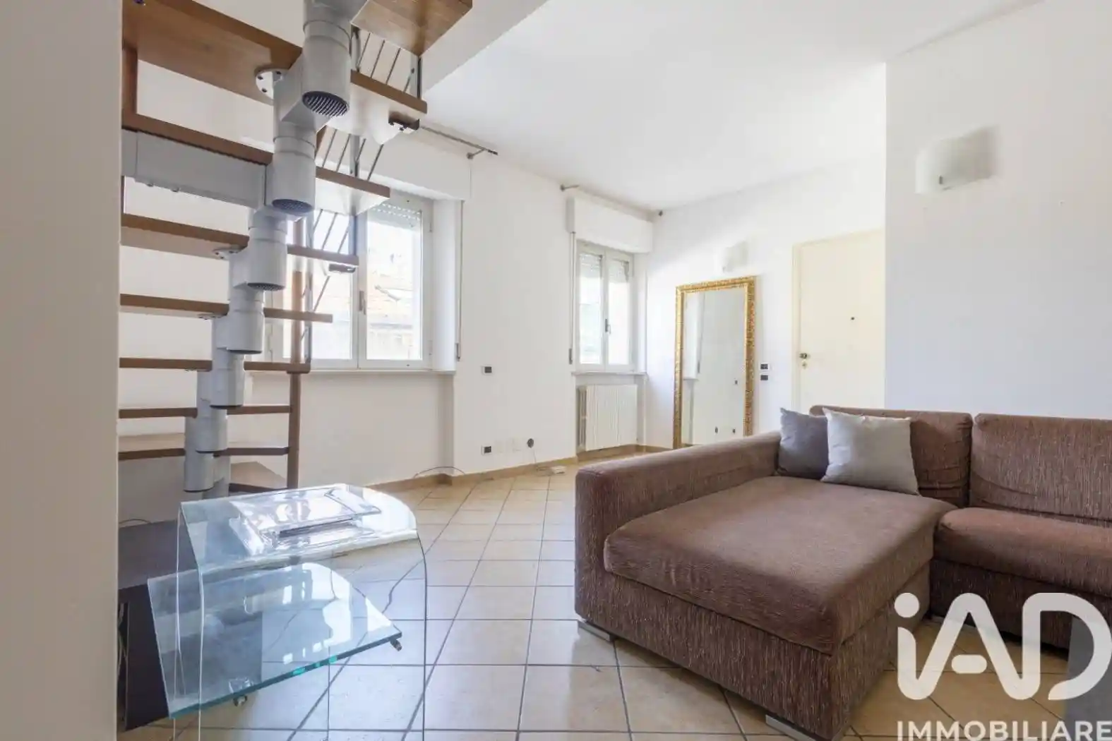 Appartamento in vendita a Falconara Marittima