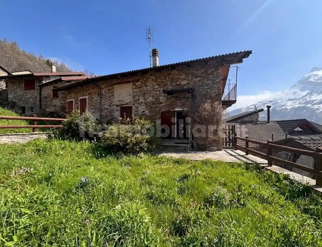 Rustico - Casale in vendita a Castelmagno