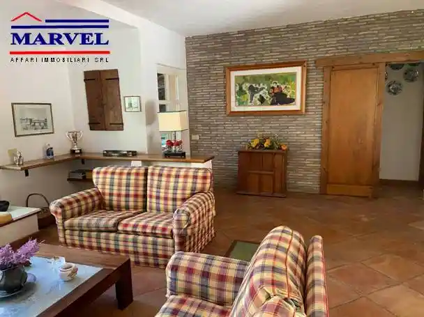 Villa in vendita a Tarquinia