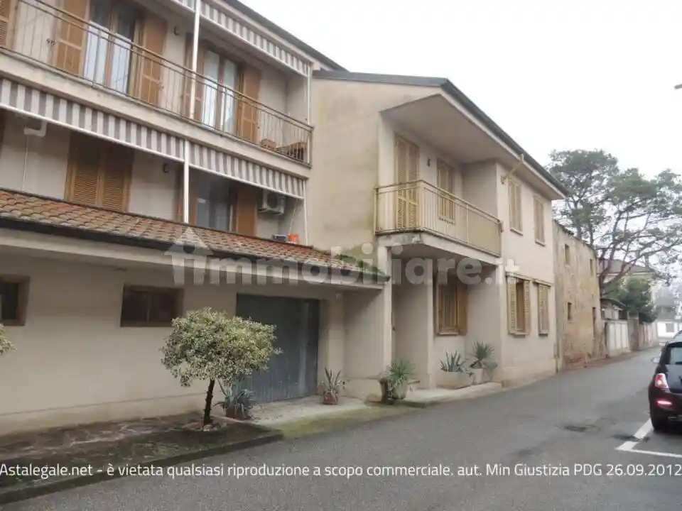 Appartamento in vendita a Cozzo