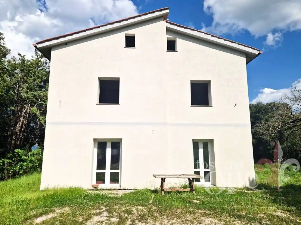 Villa in vendita a Pomarance